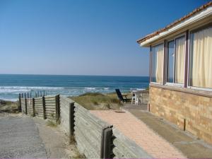Maisons de vacances Maison avec vue sur l'ocean 'gourbets sud' : photos des chambres