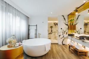 Hotel Sensai Nimman Chiang Mai - Adults Only