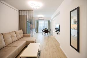 Beach Side Heaven Apartment in Infinity Beach Resort - parking