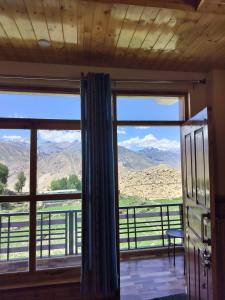 Lovon hotel and restaurant