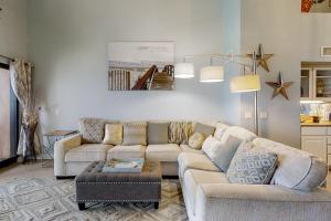 Palm Beach Club 2-228