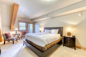 #403 Grand Lodge South Penthouse