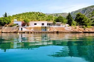 Kuća za odmor DRAGA - Doseni