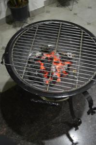 MOYDOM Private Ensuite with Shared Balcony & Kitchen