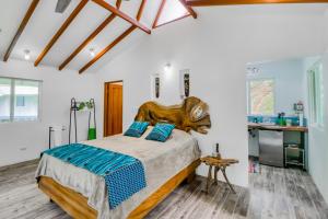 Lost Pools Bungalows