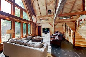 The Lazy Lumberjack Cottages