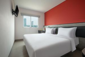 Phòng Tiêu Chuẩn Giường Đôi (Standard Double Room)