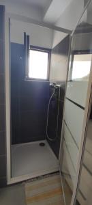 2 Pieces indépendant Peone-Valberg