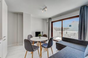 Harmony Apartment with ocean view in Parque Royal