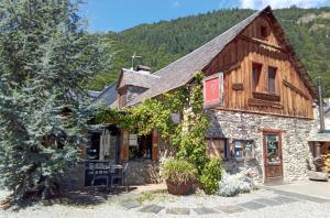 Hotels L' Auberge du chateau : photos des chambres