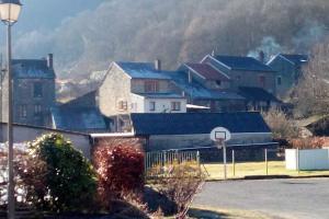 Maisons de vacances Authentic home in Semoy valley (France) : photos des chambres