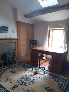 Maisons de vacances Authentic home in Semoy valley (France) : photos des chambres