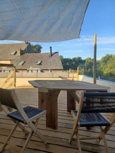 Maison de ville - terrasse sud, a 10 min des plages