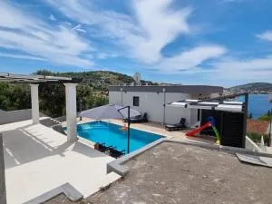 Villa Estera - 拉扎尼