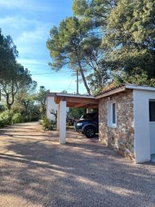 Bastidon du camp de jeanne