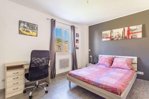 Bright pearl with garden near the sea