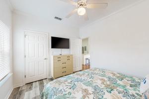 Dauphin Island Beach Club 210B