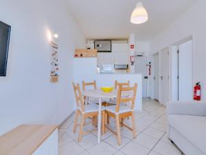 AL - Summer View Apartment