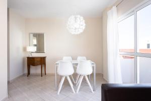 Home2Book Attic Terrace Apt Charming Ocean View