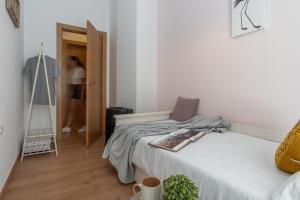tuGuest Postigo II Catedral Apartment - Free parking