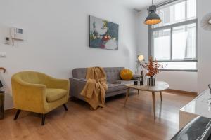 tuGuest Postigo II Catedral Apartment - Free parking