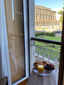 Palazzo Luxury Suite - View to Liston square & Old Fortress of Corfu old town