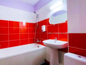 Hotels Hotel Le Valeran : Chambre Quadruple