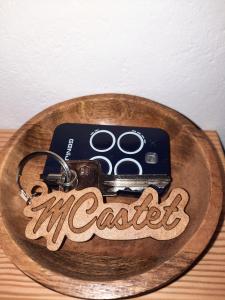 mcastet, casita aranesa en el valle de aran