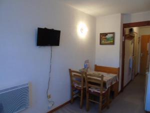 Appartements Studio Valfrejus, 1 piece, 2 personnes - FR-1-561-73 : photos des chambres