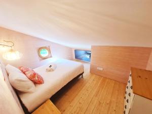 Chalets Cabanes du Domaine des Fees : photos des chambres