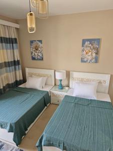 Mangroovy- 1BR Bleu Ciel