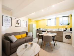 Le petit olivier en coeur de ville et Parking inclus à 10 mins