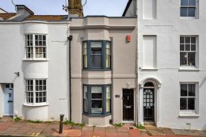Finest Retreats - Brighton House