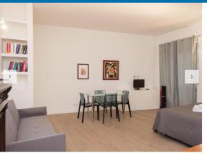 Natale del Grande flat