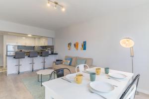 top floor arriaga apartment 804