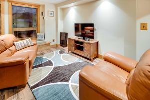 Ketchikan Apt - Walk to Refuge Cove Beach!