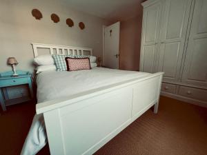 Scallop Cottage Oasis of Calm - Pass the Keys