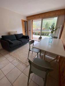 Appartement 4 pers grande terrasse vue pistes ski