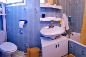 Maisons de vacances Mazet entier T3 5a7personnes jardin au calme mer a 1km : photos des chambres