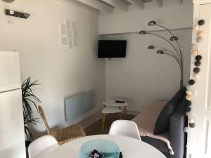 Chalets Maison au milieu des bois et des animaux : photos des chambres
