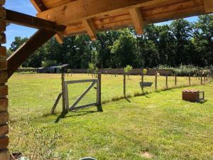 Chalets Maison au milieu des bois et des animaux : photos des chambres