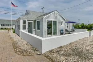 Cozy Westbrook Vacation Rental - Walk to Beach! - Old Lyme