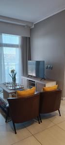 Menlyn Maine Trilogy Apartment 808