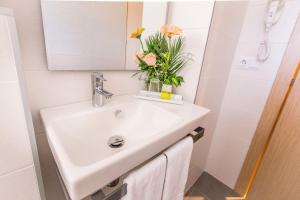 Standard Double Room room in Hotel Playas de Paguera