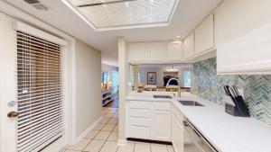 1971 St. Andrews Commons