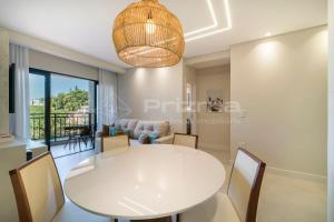 504 Bl 02 - WaldGarten Bombinhas - 50 m do Mar e Frente Avenida - Condomínio de Alto Padrão - Piscina - Academia - Salão de jogos