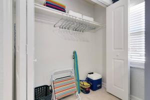 Ocean 17 - Seaglass Cottage