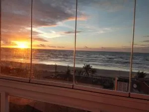 Aconchegante Apto Praia do Centro - 伊塔尼亚恩