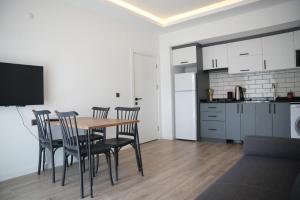 Eva Apart Kemer