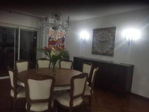 Artists house Family unit